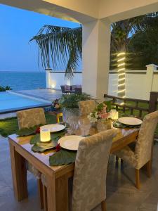 Zanzibar DT Beachfront Villa