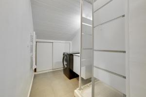 Appartements Chic and spacious apart with parking : photos des chambres