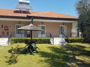 Aiolos II - 3hvězdičkové hotely ve městě Skala Potamias