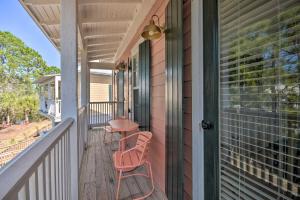 Easy Walk to Seagrove Beach Beverly Bungalow