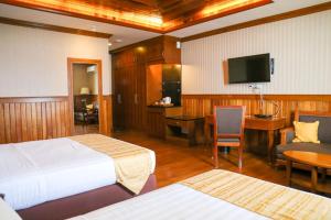 Alta D Tagaytay Hotel