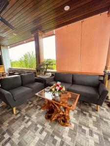 Surfers Villa Medewi