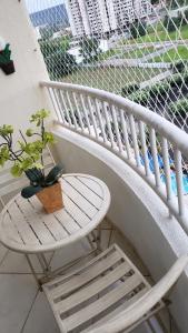 FLAT para Temporada perto SINGAPURA SHOPPING com 7 PISCINAS, Bar Molhado, Restaurante - A 3 min CENTRO DE CALDAS NOVAS!