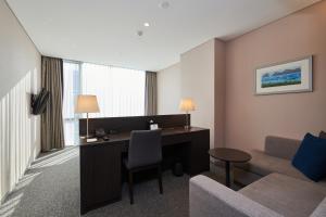 Phòng giường đôi hướng toàn cảnh - Không Hút Thuốc (Sky View Double - Non-Smoking)