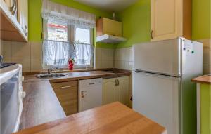 Stunning Apartment In Premantura 