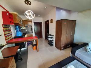 Cebu City Suites Ramos Tower by P&J