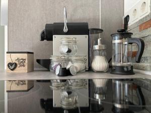 Living at Saarpartments - AdultsOnly - Business & Holiday Homes with Kitchen for Long- and Short Term stay, 3 min to St Johanner Markt and Points of Interest