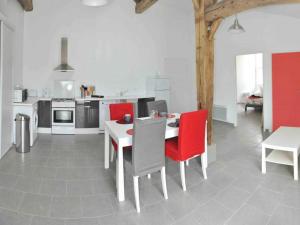 Maisons de vacances Gite Soullans, 3 pieces, 4 personnes - FR-1-426-321 : photos des chambres