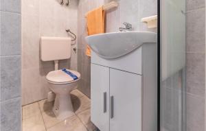 Stunning home in Medulin with WiFi and 2 Bedrooms