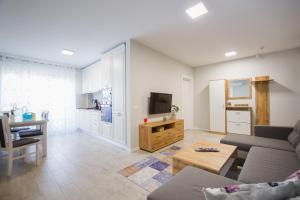 Retreat to a Stylish Home at West Residence