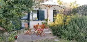 Dommos Caracol - Appartamenti immersi nel verde della campagna e a 1 chilometro da Orosei - Orosei