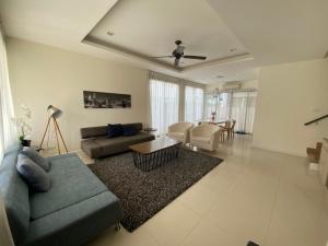 Laguna beach townhouse conner with garden - Casas o chalets, Bang Tao Beach