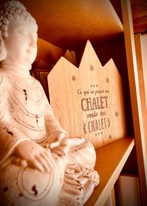 Chalets Chalet cosy dominant le village : photos des chambres