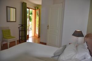 B&B / Chambres d'hotes Les Pigeonnes : photos des chambres