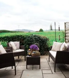 Woodend Cottage - Terreglestown