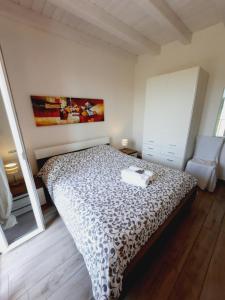 Two-Bedroom Apartment - Split Level room in Villaggio Esmera