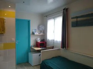 LOGEMENT SYMPA ENTRÉE INDÉPENDANTE PRÈS BORDEAUX 10kms - Salleboeuf