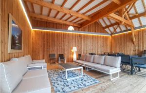 Maisons de vacances Stunning Home In Herly With 4 Bedrooms, Outdoor Swimming Pool And Heated Swimming Pool : photos des chambres