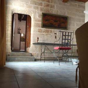 Maisons de vacances La maison sur la place dans la vieille ville Aigues Mortes : photos des chambres