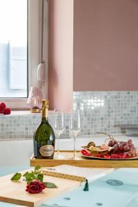 @Romantic Suite & Spa @Jacuzzi @ Parking gratuit @