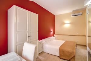 Double Room room in Top Floor Navona