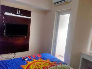 Sunset View Studio Room MDN Free WiFi Full Furnish City and Lake View