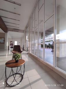 Sunset View Studio Room MDN Free WiFi Full Furnish City and Lake View