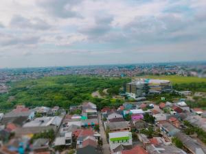 Sunset View Studio Room MDN Free WiFi Full Furnish City and Lake View