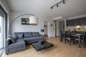 Appartements Magnifique 2 pieces, tout equipe, terrasse privee : photos des chambres