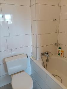 Studio lumineux bien placé en ville de Sion