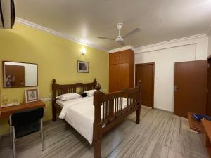 Ishan Apartments 3BHK Individual Rooms