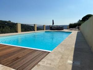 Villas Villa avec piscine chauffee Nice collines : photos des chambres