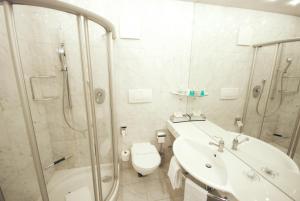 Classic Double or Twin Room with Balcony room in Hotel Aurora