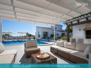 Villa Bonita by HMR Holidays