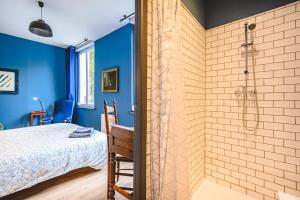 Hotels Suites Saint Brice : photos des chambres