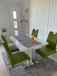 Near Holstentor modern apartment near the center with wifi