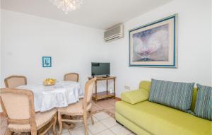 1 Bedroom Nice Apartment In Stara Baska 