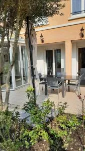 Chez Jeanne - 蒙特马丁恩格莱恩