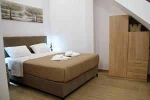 Evangelias Little House