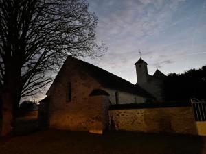 Maisons de vacances Belle de Brie I - Garten, Riesenschaukel, Parkplatz im Innenhof, hochwertige Betten und Kuche : photos des chambres