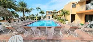 Satellite Motel - Treasure Island