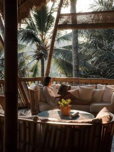 Tower House - 4 bds Eco Bamboo House, River View