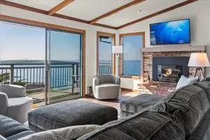 Whale Watch FANTASTIC VIEWS Game Room Dog Friendly - Tomales