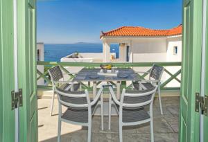 Corali Suites Andros