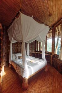 Temple House 3bds Eco Bamboo House Pool River View