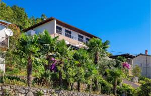 4 Bedroom Nice Apartment In Opatija 