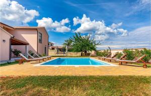 Pet Friendly Home In Valtura With Wifi