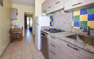 Appartements Nice apartment in Propriano with 1 Bedrooms, WiFi and Outdoor swimming pool : photos des chambres