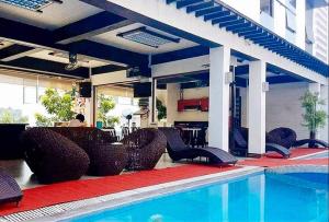 Casa Demetria Duplex Hot Spring Resort Laguna