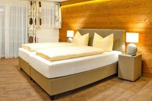 Penthouse in Niederau by Ski Lift & Panoramic Views